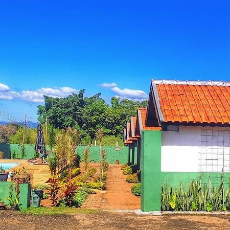 Pousada Recanto Das Maritacas Brotas Exterior foto